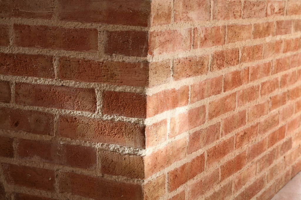 brique ancienne pour mur intérieur