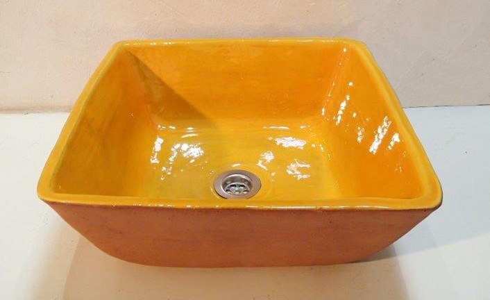 lave main colore